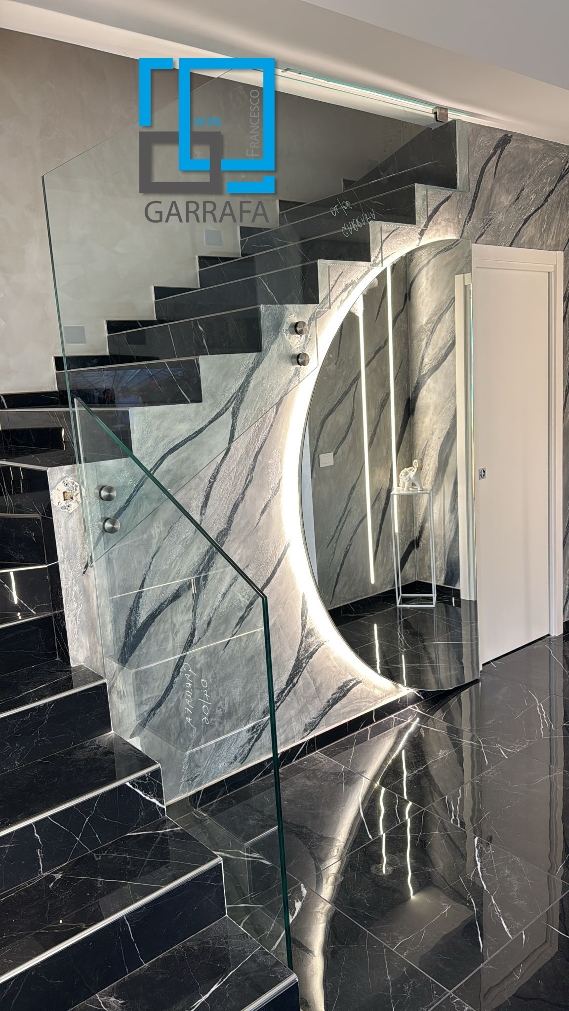 Parapetto in vetro 88.4 stratificato